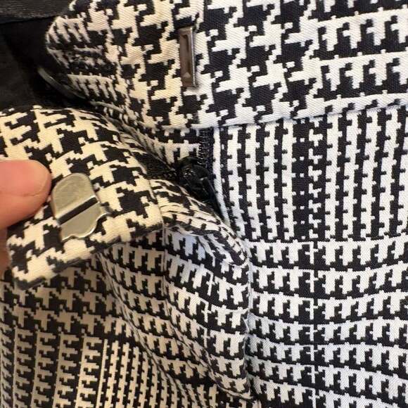 Theory Black White Plaid Cropped Slim Ankle Pants - Academia / Preppy - Picture 7 of 10
